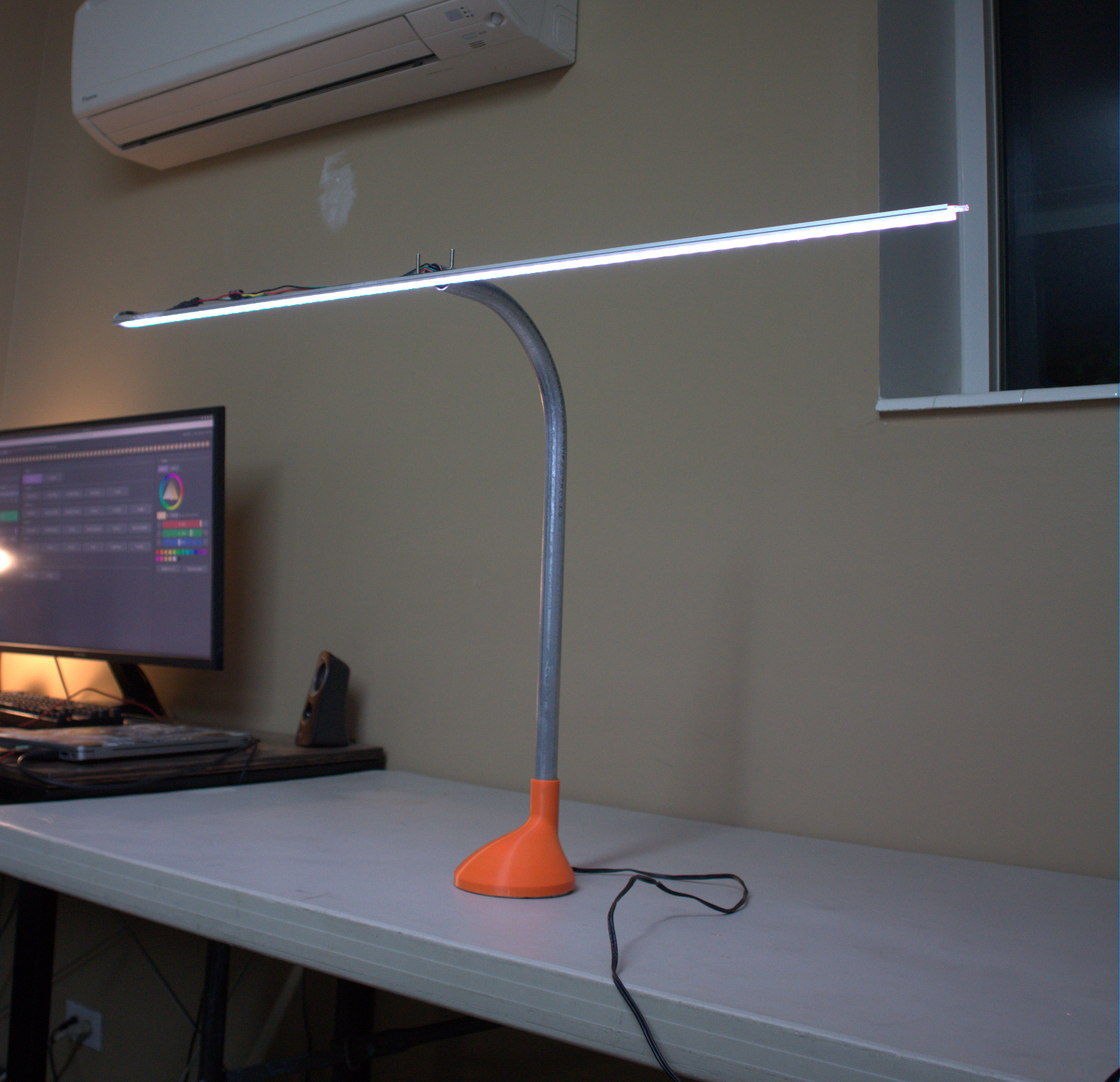 The finished ESP32 controlled lamp